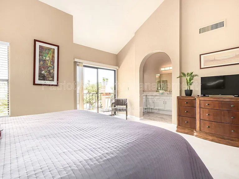 9705 E Mountain View Rd #1015 — Photo 10