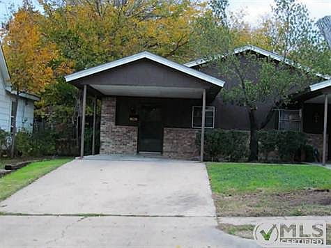 3rd image of 5130 Lovell Ave