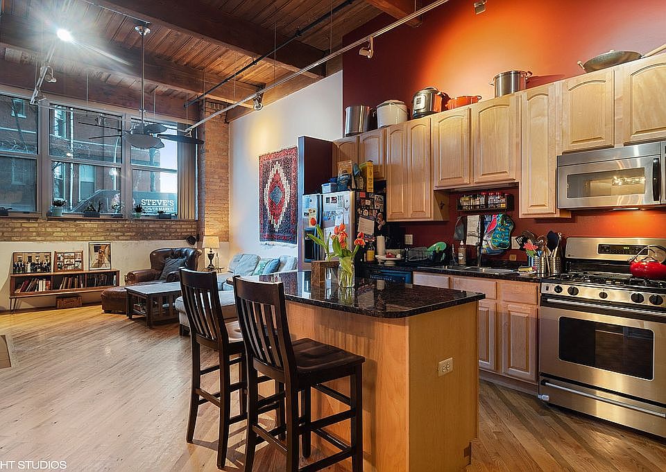 Kitchen with S/S Appliances