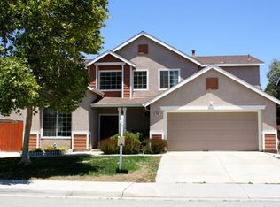 800 Talbot Dr, Hollister, CA 95023