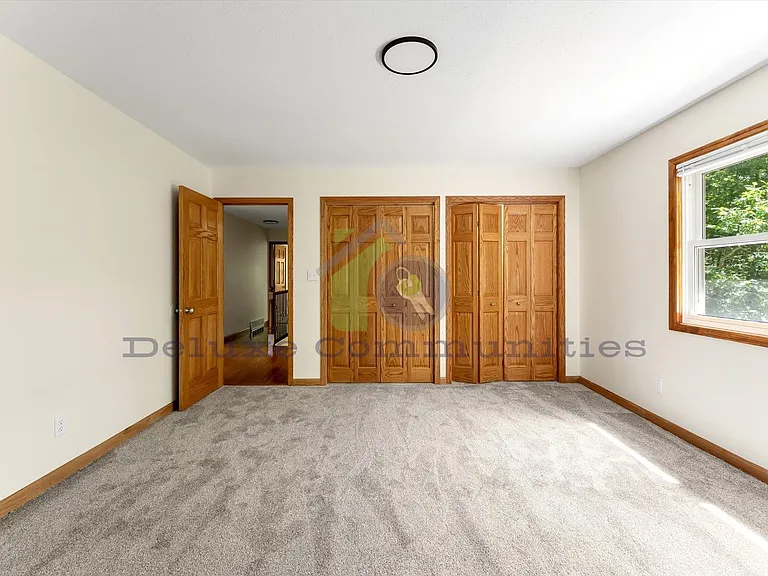 2660 Blackberry Ln NE — Photo 25