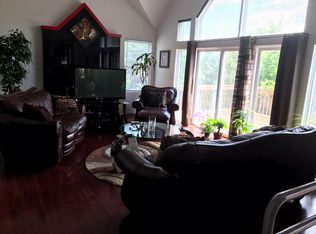 5264 Brentwood Cir, Long Grove, IL 60047