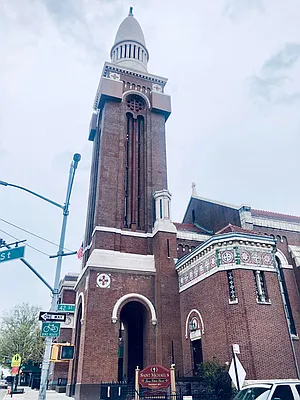 Rented by Compass | media 9