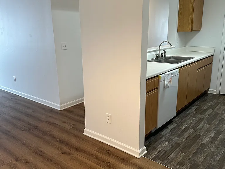 1301 Fairington Ridge Cir #1301 — Photo 16