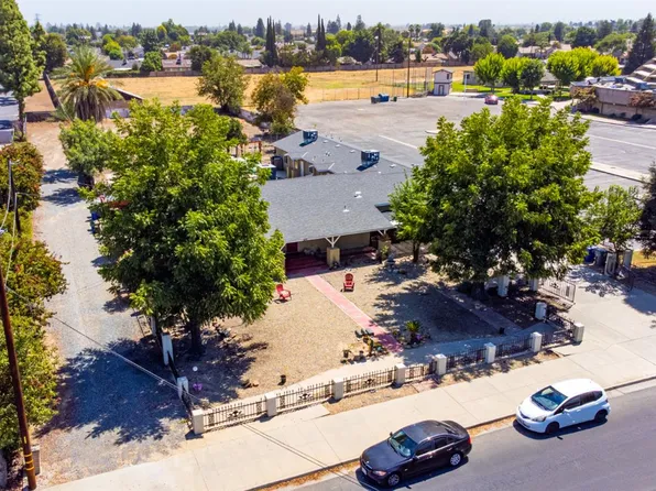 3280 McCall Ave, Selma, CA 93662