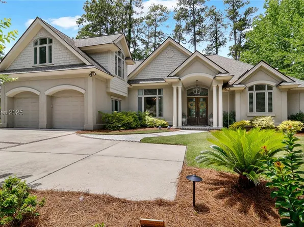 16 Golden Hind Dr, Hilton Head Island, SC 29926