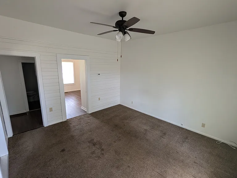 2915 Winter Lake Rd #B — Photo 6