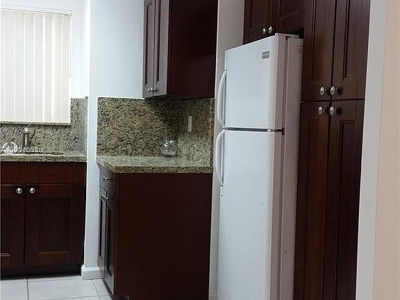 2nd image of 8810 Fontainebleau Blvd APT 215