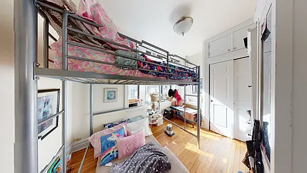 Rented by Bond New York