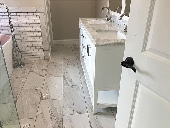 5th image of 705 Lovern St