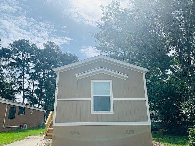 1st image of 920 Century Plaza Dr #202