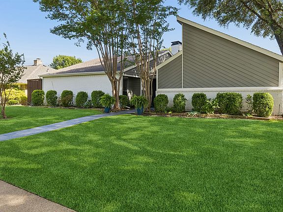 3rd image of 2312 La Vida Pl