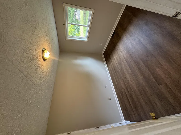 863 Ivanhoe Rd #C — Photo 5