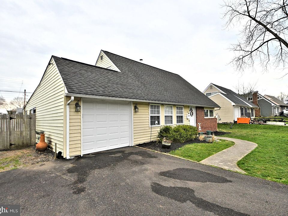 18 Victoria Ln, Levittown, PA 19054 Zillow