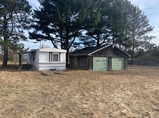 180 N Barlow Rd, Harrisville, MI 48740