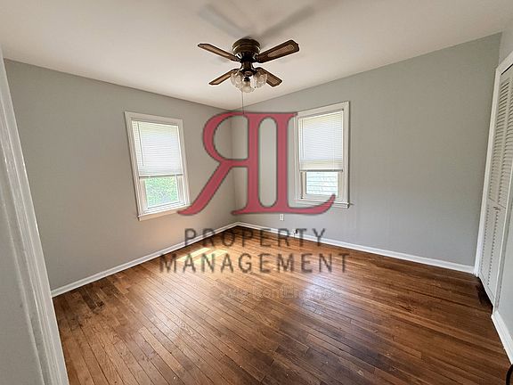 5th image of 1011 Mohican Ave