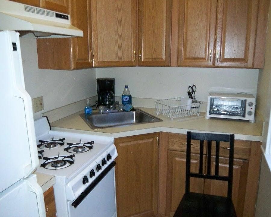 2nd image of 409 Marlborough St #26G