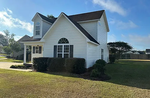 1229 Ashmoor Ln Photo 1