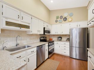 3863 Dolomite Dr, Eagan, MN 55122