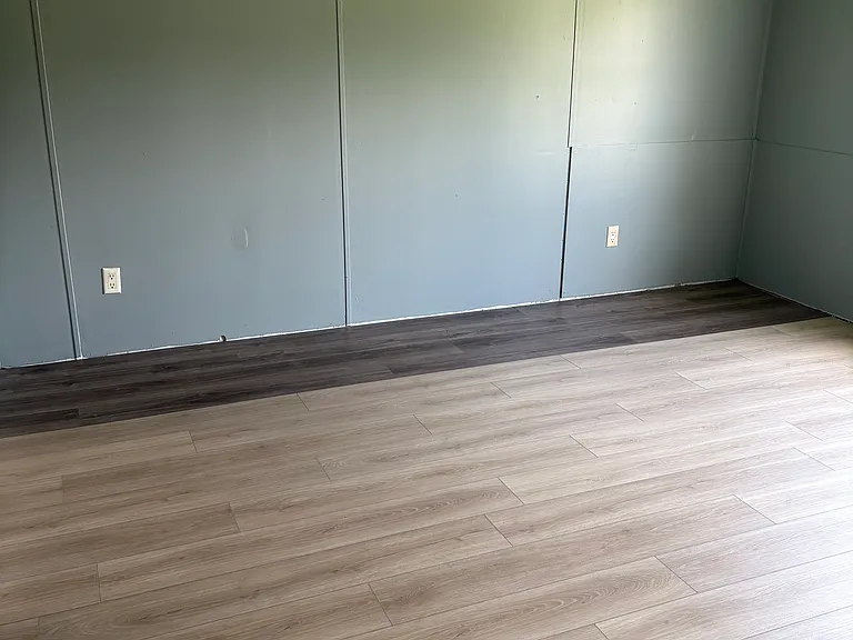 47 Fairfield Dr W — Photo 6