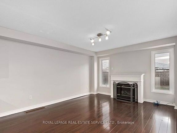 4th image of 66 Livingston Rd