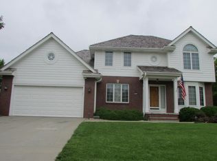 351 Golden Oaks Dr, Council Bluffs, IA 51503