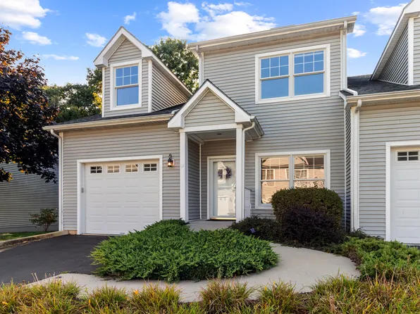 375 Allyn Street #D13, Groton, CT 06355