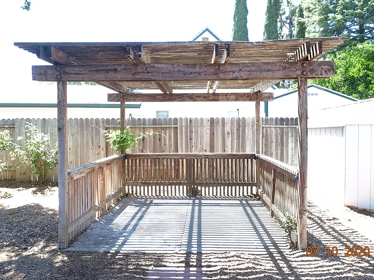 1618 McKinley Ave — Photo 26