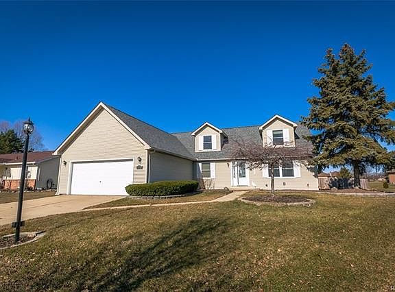 2nd image of 21745 Brookside North Dr