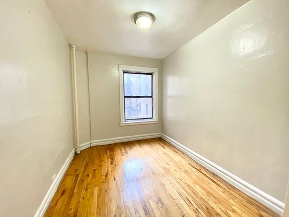 4th image of 686 Academy St APT 34
