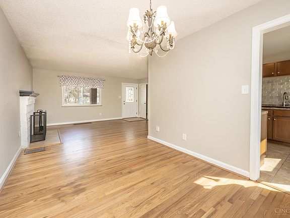 5th image of 4483 Ebenezer Rd
