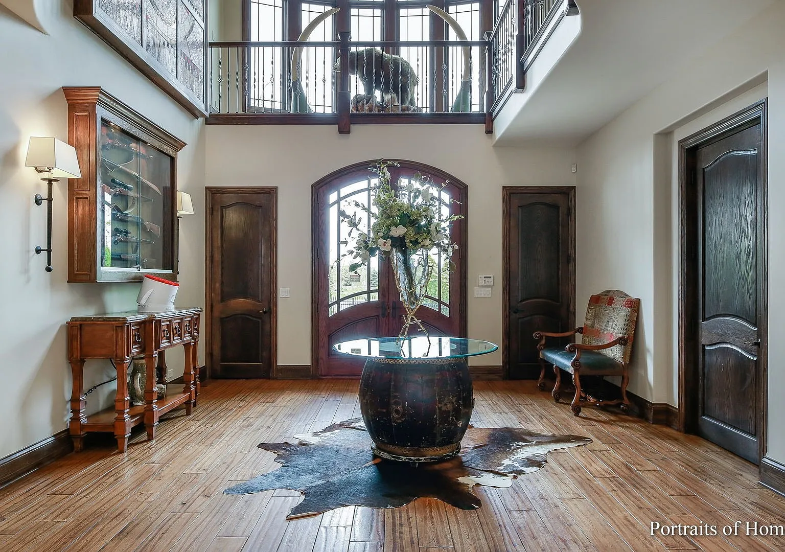 6 bed, 8.0 bath, 13760 sqft, $30,000 — Photo 2