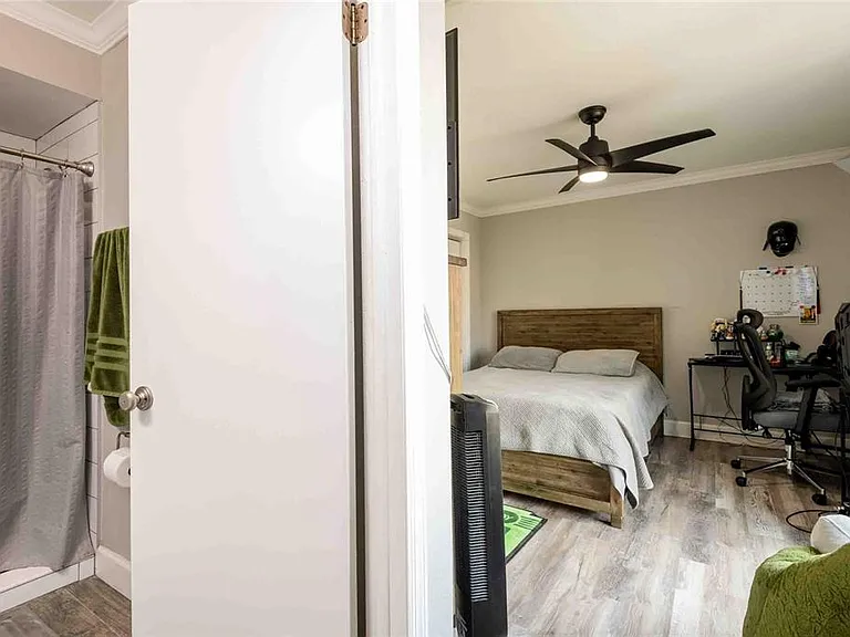 15307 W Pond Woods Dr #301 — Photo 24
