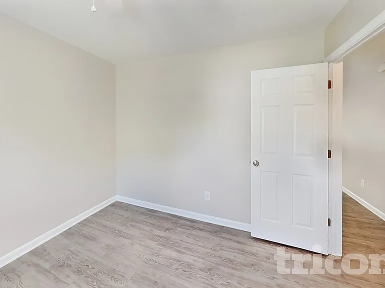 345 Gray Ghost St — Photo 9