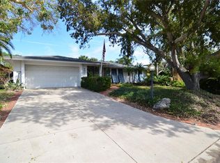 4929 Peaceable Way, Sarasota, FL 34242