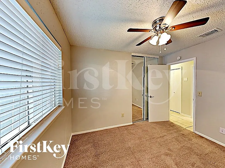 9311 Wallingham Dr — Photo 11