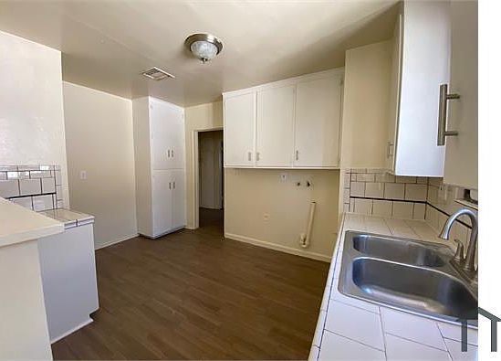 1st image of 3838 W 105th St APT 1