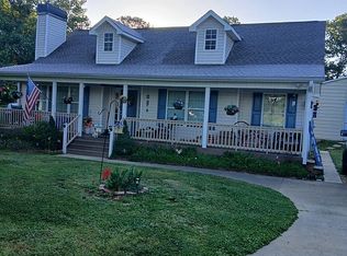 118 Zachary Dr, Talking Rock, GA 30175