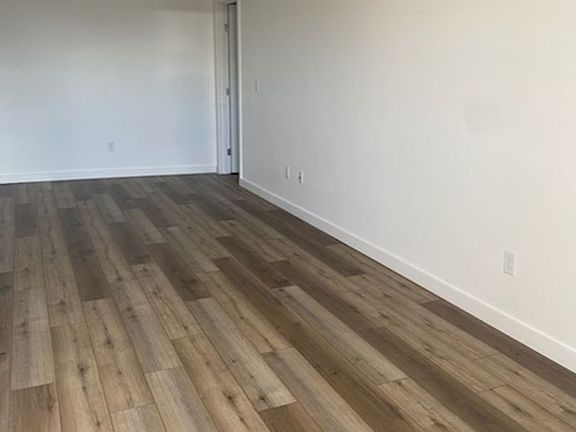 4th image of 345 E Oregon Ave #214