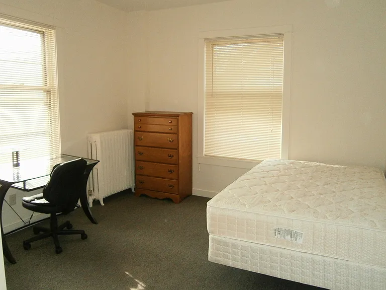 202 Williams St #2 — Photo 7