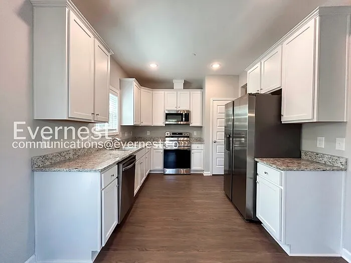 1402 Pipeline Ave — Photo 6
