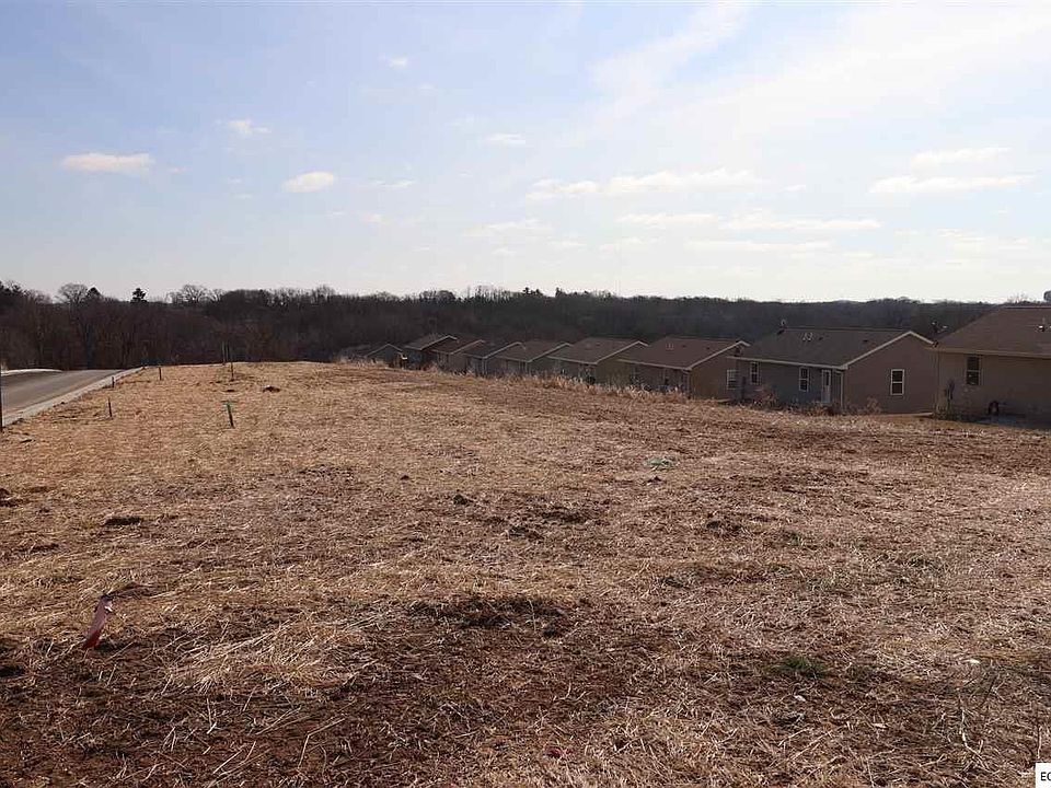 38 & 39 Sky Blue Dr, Dubuque, IA 52001 MLS 139631 Zillow