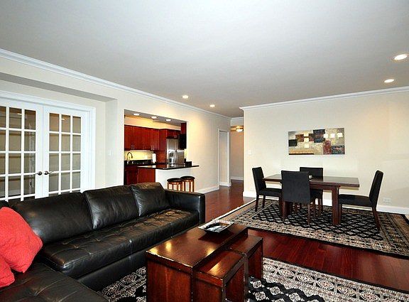 4th image of 3180 N Lake Shore Dr APT 4H