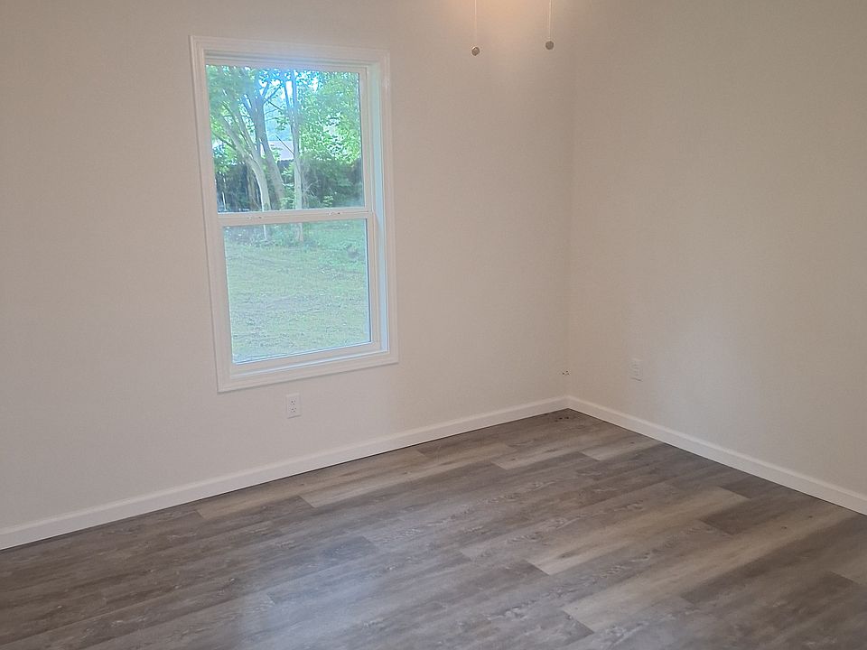 1st image of 1352 Cumberland St