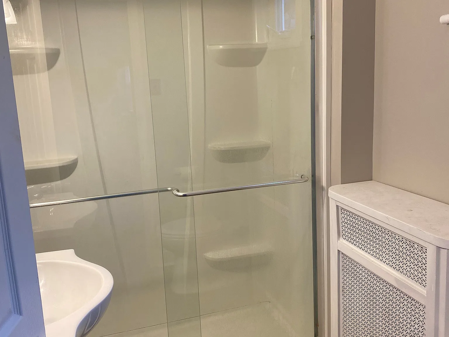 2 bed, $1,650 — Photo 3