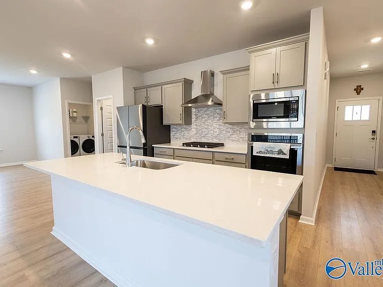 143 Sager Cir — Photo 10