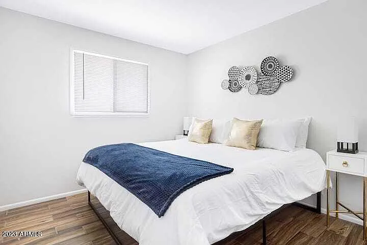 945 E Lilac Dr — Photo 36