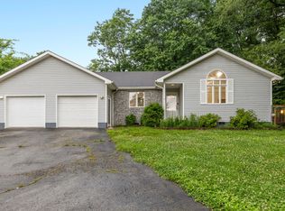 276 Mount Vernon Rd, Berea, KY 40403