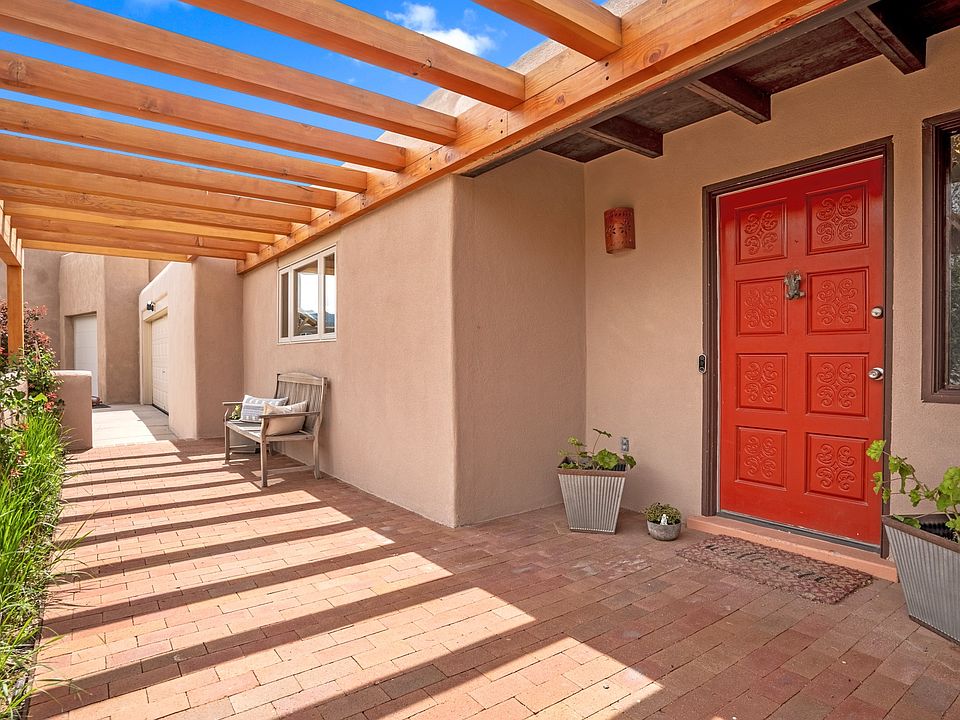 1st image of 203 Calle San Simon