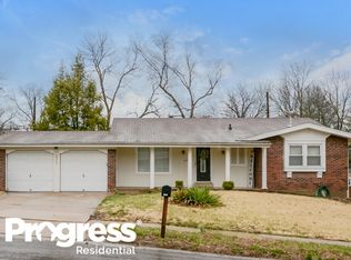 4973 Bristol Rock Rd, Florissant, MO 63033